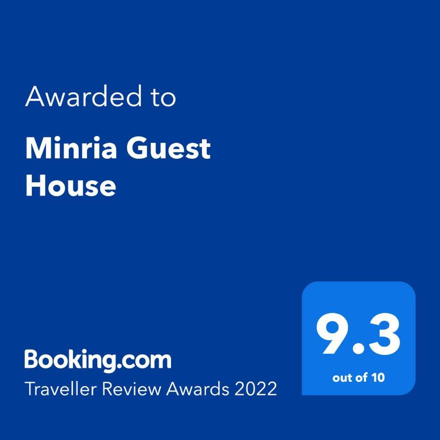 Minria Guest House Бенаулим Экстерьер фото