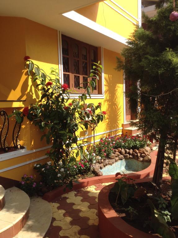 Minria Guest House Бенаулим Экстерьер фото