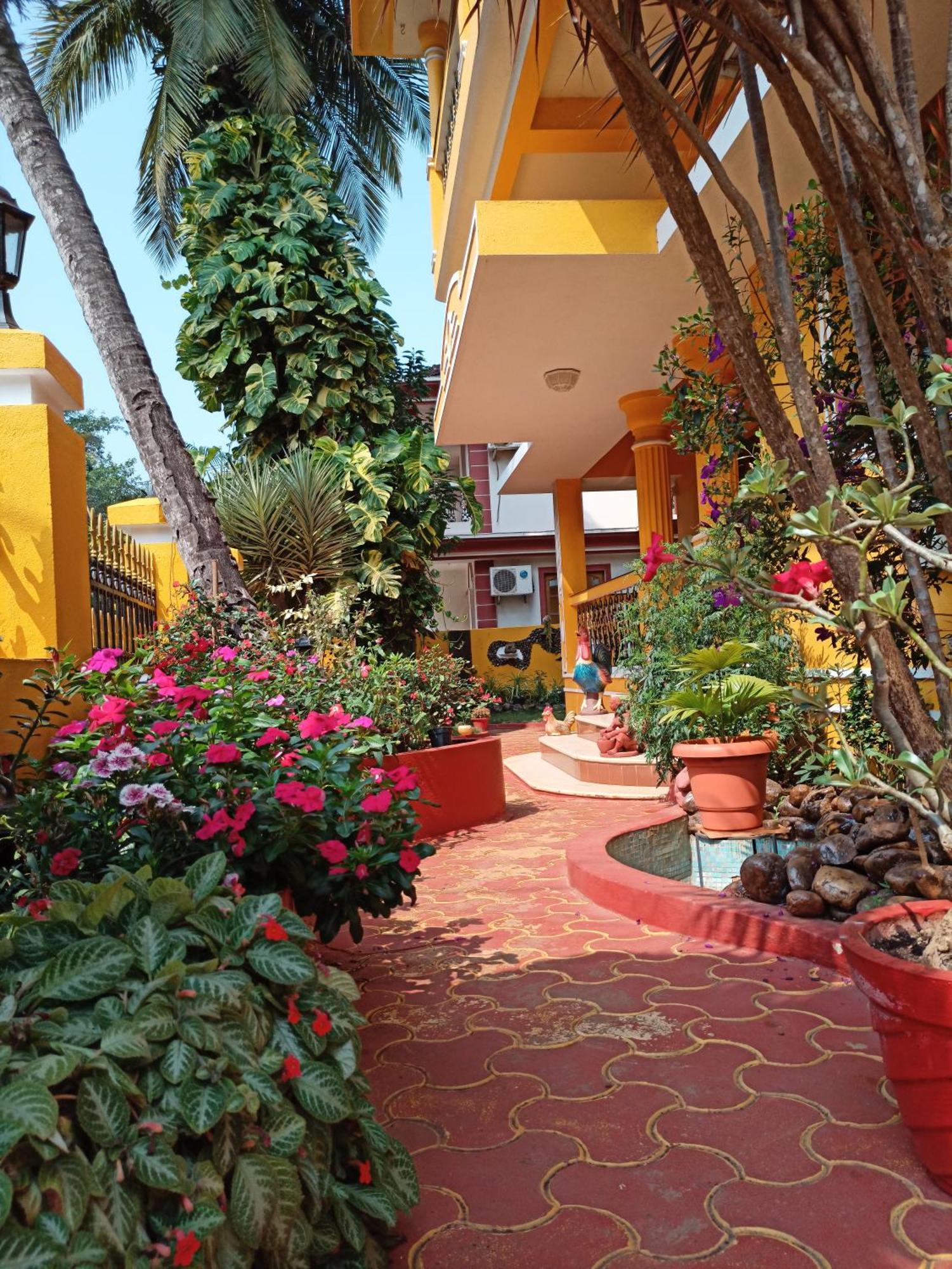 Minria Guest House Бенаулим Экстерьер фото